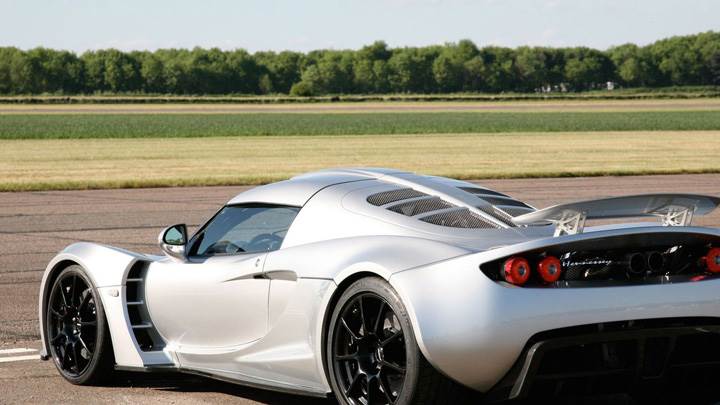 Side Back Pose Of 2011 Hennessey Venom GT In Silver